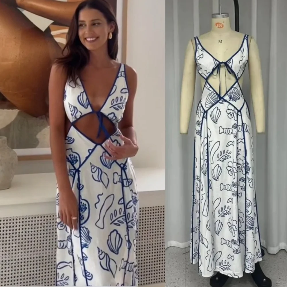 Maxi Dress with a blue marine print and contrast binding.  - Picture 2 of 7